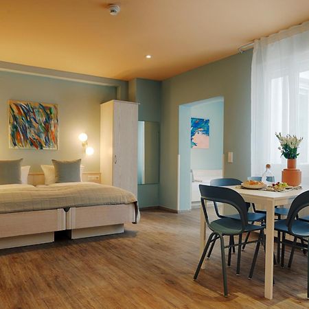 Hotel Kunterbunt In Wuerzburger Innenstadt Екстер'єр фото