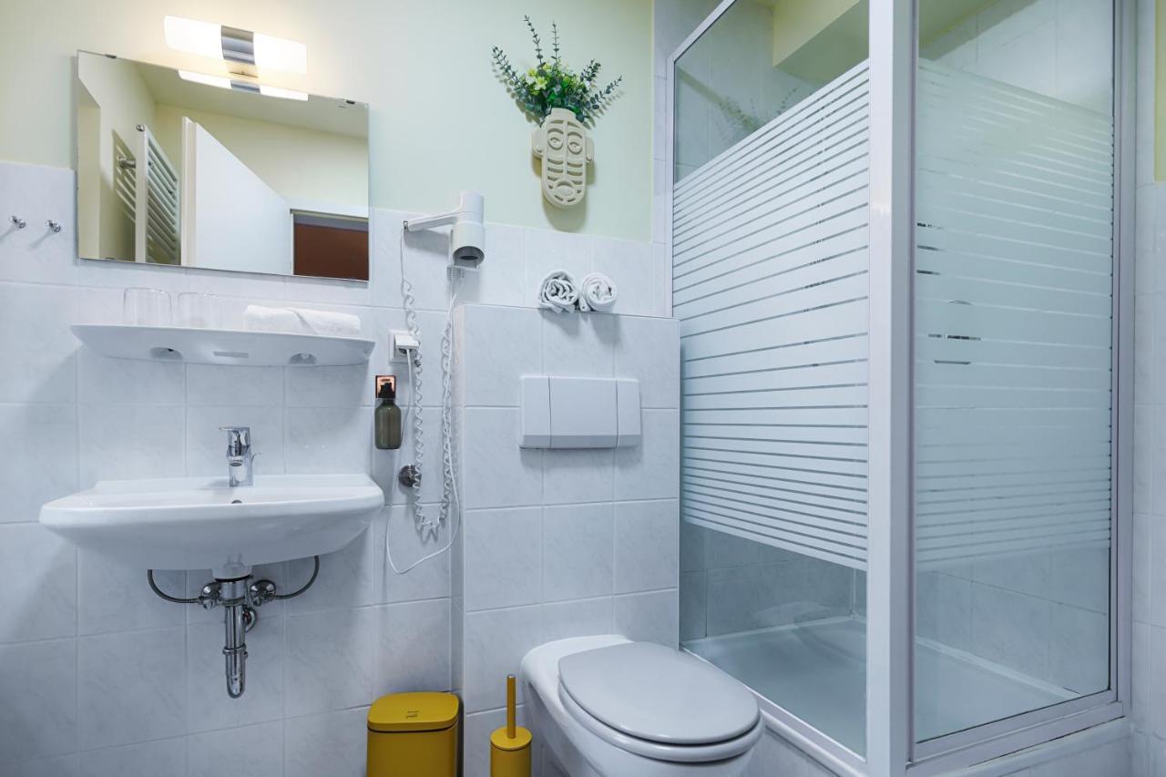 Hotel Kunterbunt In Wuerzburger Innenstadt Екстер'єр фото