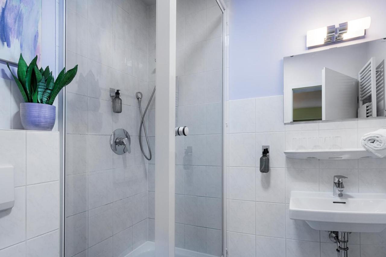 Hotel Kunterbunt In Wuerzburger Innenstadt Екстер'єр фото