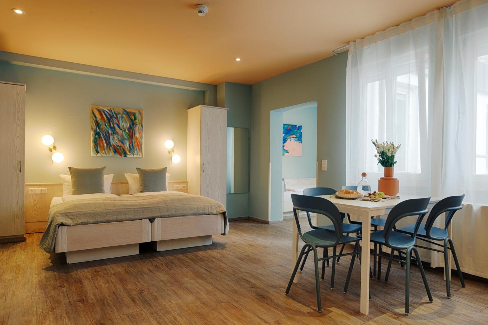 Hotel Kunterbunt In Wuerzburger Innenstadt Екстер'єр фото